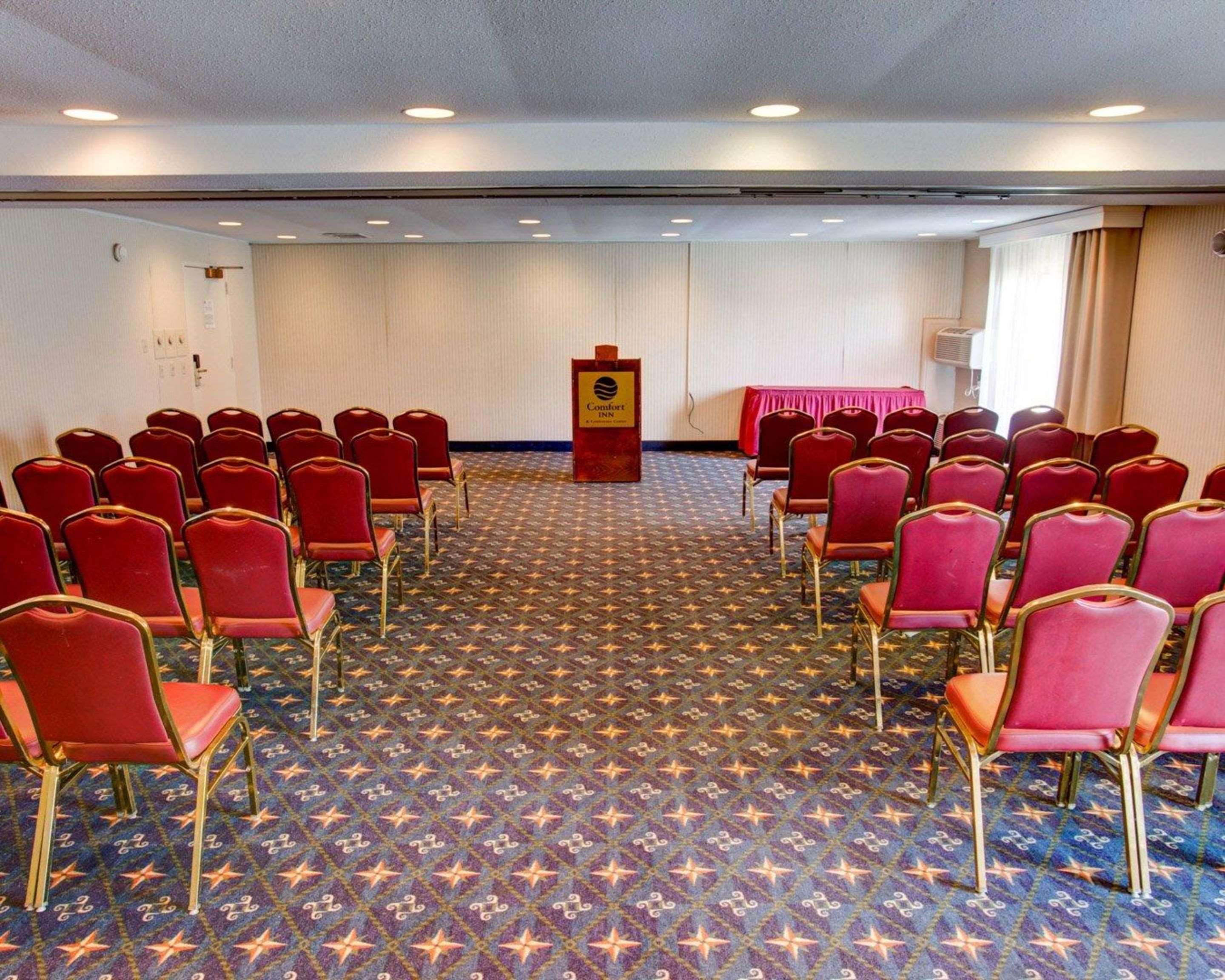 Comfort Centro De Conferencias 3*